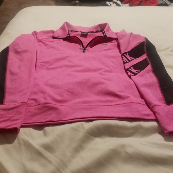 Large zip up Pink Victoria's secret stretch - Picture 4 of 6